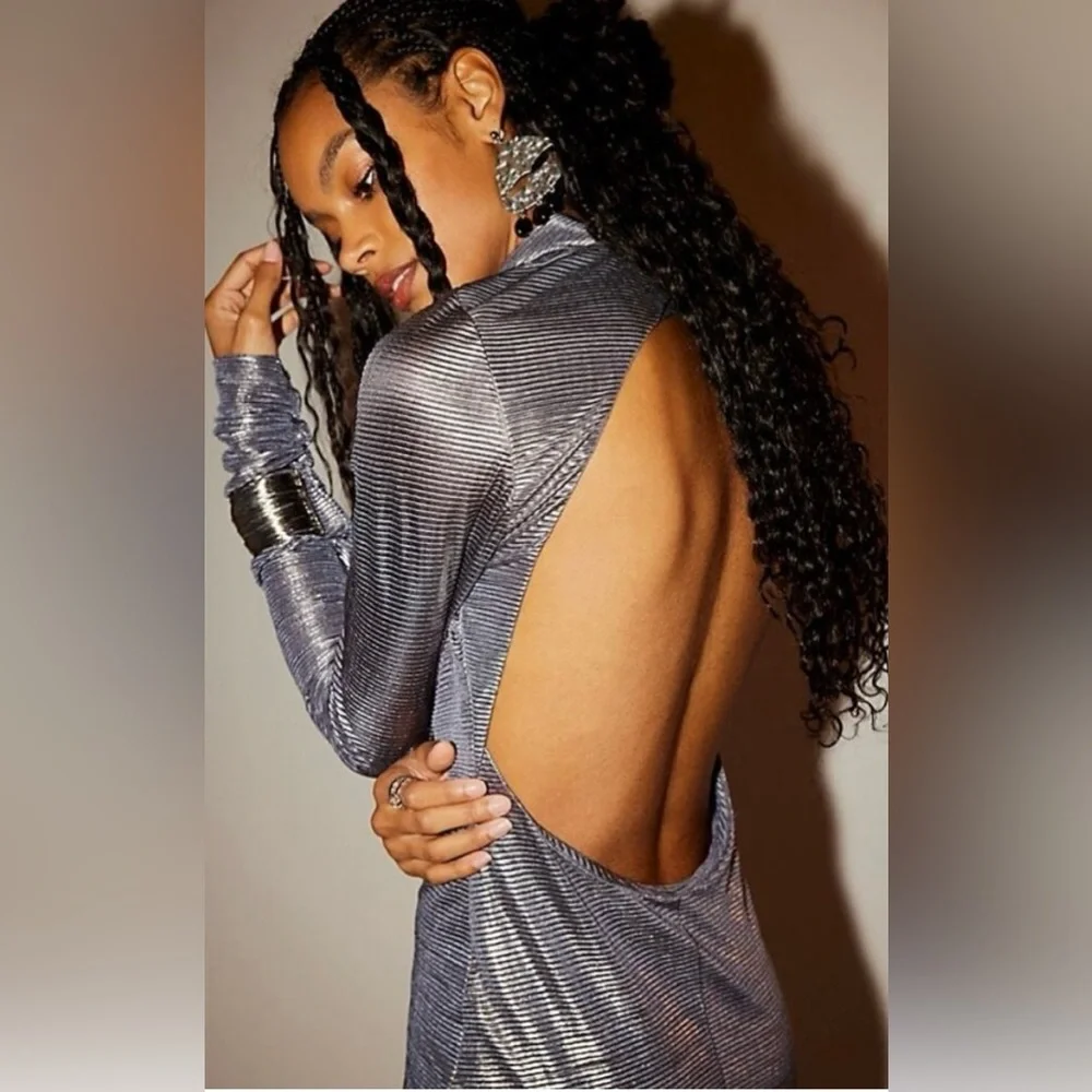 New! Free People Mila Shimmering Silver Metallic Backless Maxi Dress 🩶 Large